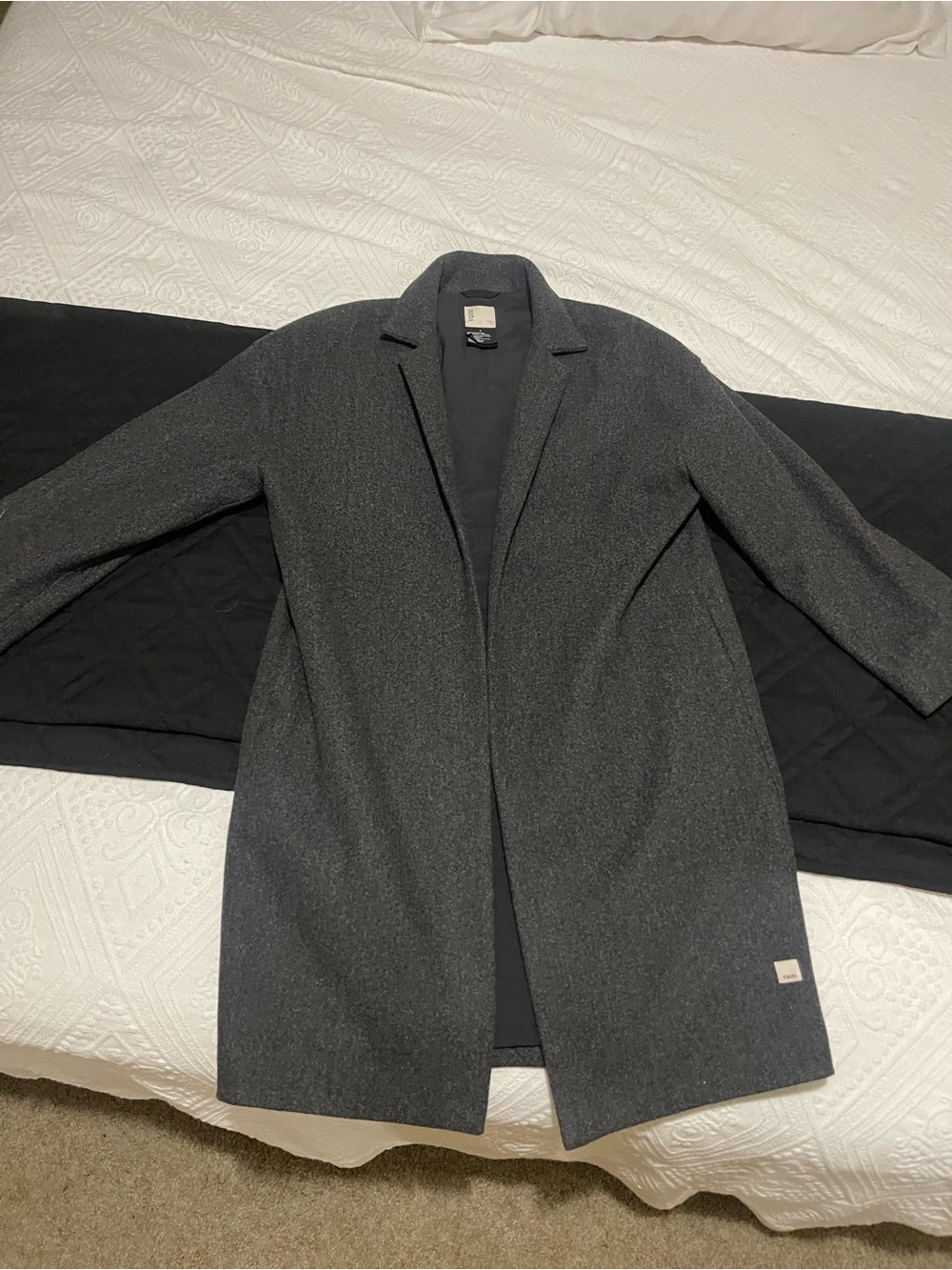 Vuori size small wool trenchcoat never worn